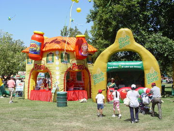 ragu_inflatable booth