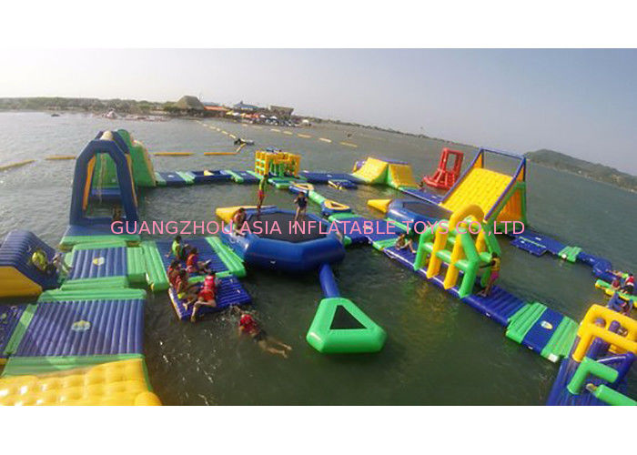 Amazing And Crazy Inflatable Water Park , Blow Up Water Slide For Adults